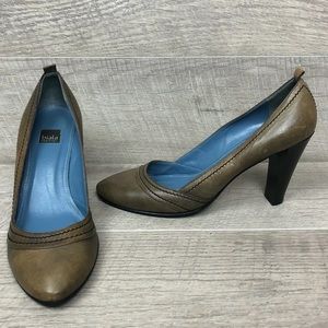 Biala Brown Pump Almond Toe Heels Made In Italy